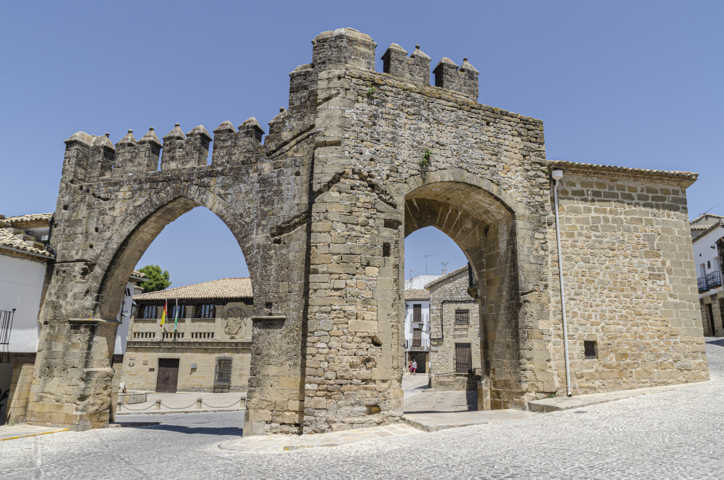 Jaén - Baeza 12 - Arco de Villalar.jpg
